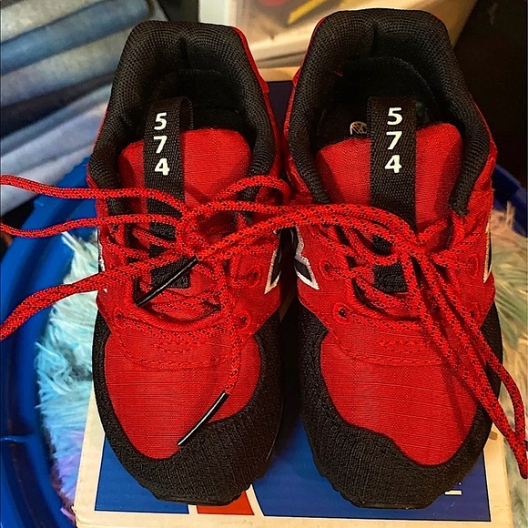 Children Unisex New Balance Size (6c) - Picture 3 of 6